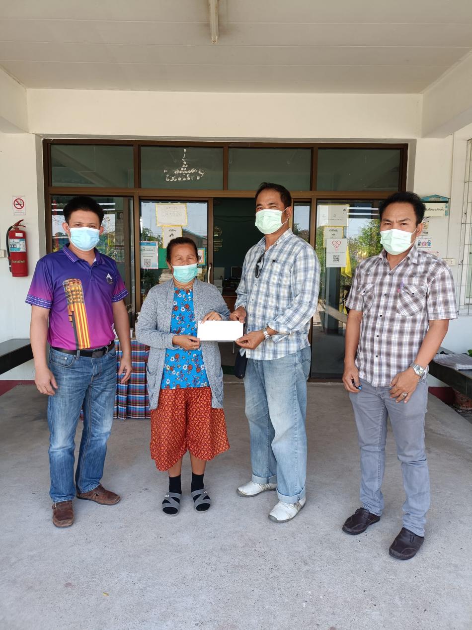 วันที่ 28 มกราคม 2565  นายจักรี  ตรีเมฆ นายกองค์การบริหารส่วนตำบลวังสามัคคี พร้อมรองนายกและเลขานายก มอบเงินฌาปนกิจศพให้กับสมาชิกโครงการส่งเสริมการมีส่วนร่วมของชุมชนในการคัดแยกขยะที่ต้นทาง (โครงการต่อเนื่อง) ณ องค์การบริหารส่วนตำบลวังสามัคคี